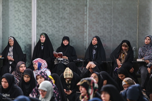 مراسم پرفیض دعای عرفه در مسجد دانشگاه تهران 