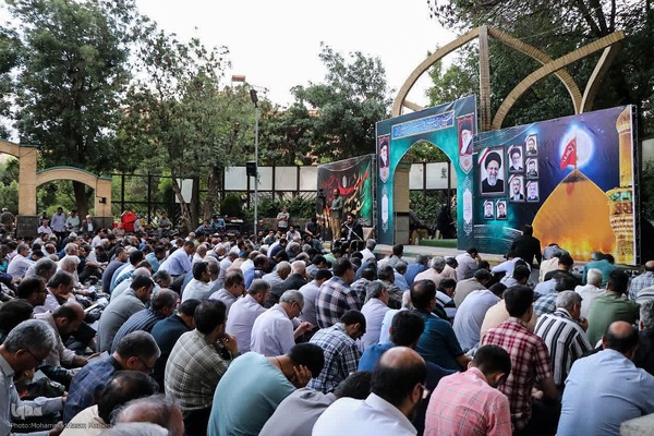 مراسم پرفیض دعای عرفه در همدان 