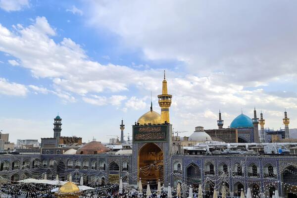 مراسم پرفیض دعای عرفه در حرم رضوی