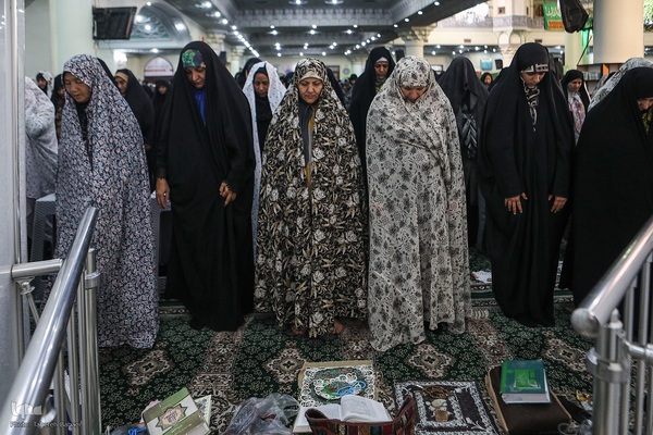 نماز عید قربان در حرم حضرت عبدالعظيم(ع)