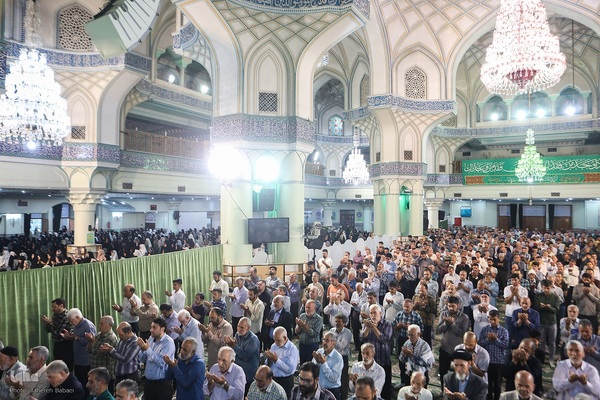 نماز عید قربان در حرم حضرت عبدالعظيم(ع)