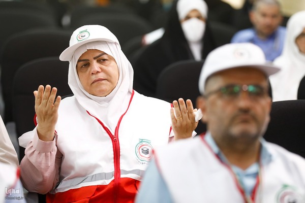 دیدار با پزشکان و کادر درمان داوطلب در حج 1403