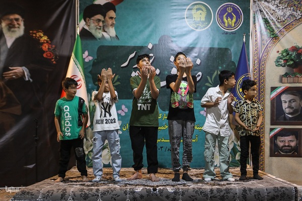 «ضیافت غدیر با حضورایتام و فرزندان محسنین تحت حمایت کمیته امداد استان تهران»