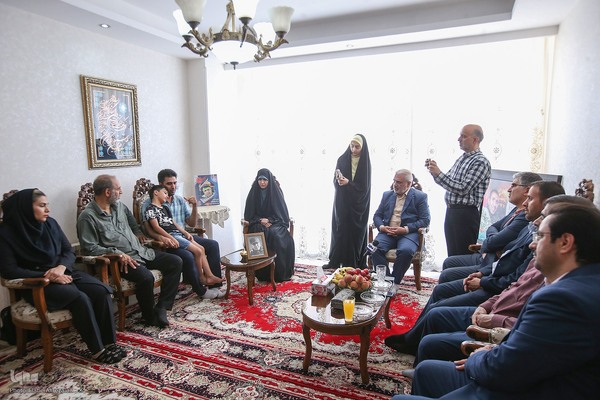 دیدار با خانواده شهید ارغوانی