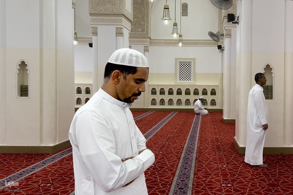 زیارت دوره زائران در مدینه منوره