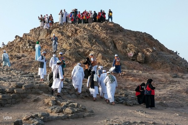 زیارت دوره زائران در مدینه منوره