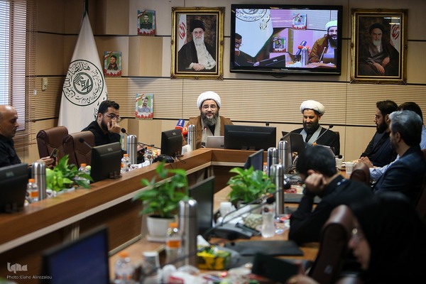 نشست خبری تشریح برنامه‌های محرم و تابستان «نهضت ملی زندگی با آیه‌ها»