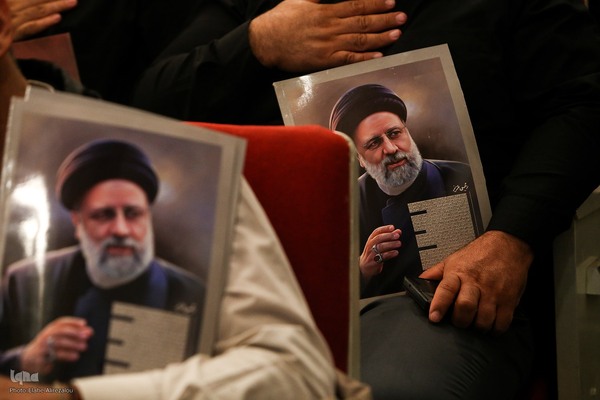 مجلس روضه اصحاب فرهنگ و هنر و رسانه به یاد شهید جمهور