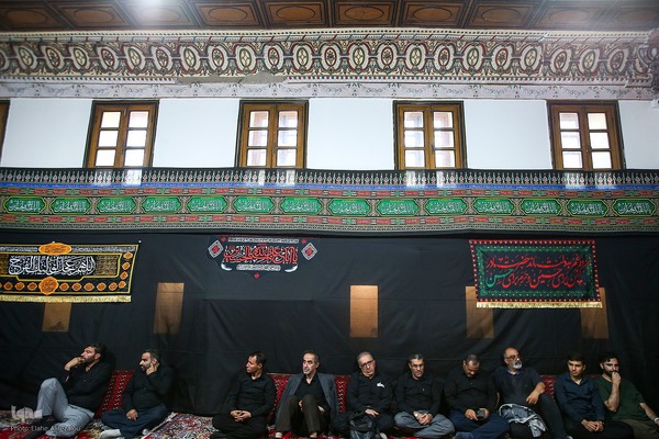 آیین عزاداری در خانه تاریخی ملک