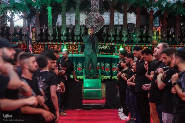 عزاداری ظهر عاشورا در محله کن