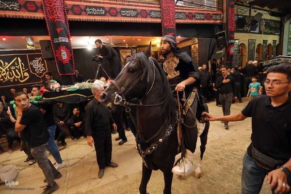 حرکت نمادین کاروان اسرای کربلا در خوانسار