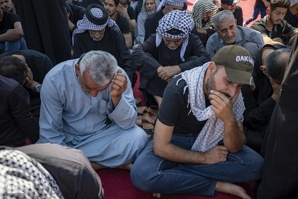 حال و هوای کربلای معلی در روز عاشورا