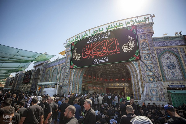 حال و هوای کربلای معلی در روز عاشورا
