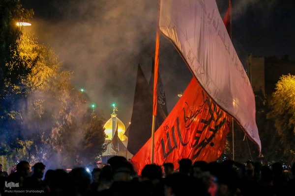 دسته نمادین کاروان اسرای کربلا در قم