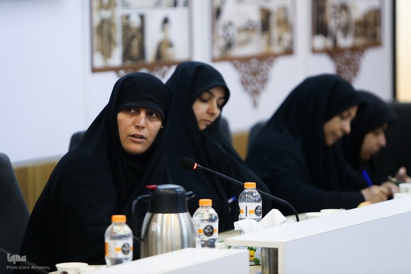 نشست هم‌اندیشی برنامه‌های قرآنی ماه صفر و پیاده‌روی اربعین