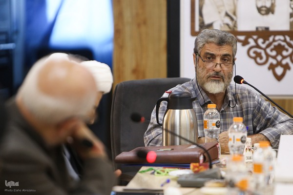 نشست هم‌اندیشی برنامه‌های قرآنی ماه صفر و پیاده‌روی اربعین