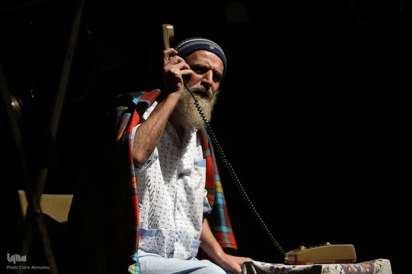 اجرای تئاتر مرد در دانشگاه تهران 