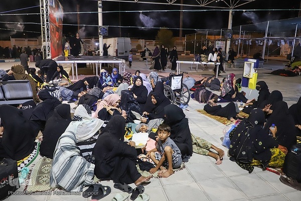 خروج شبانه زائران از مرز چذابه