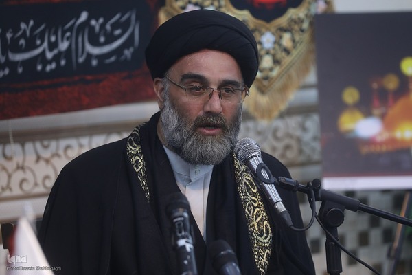 شب شعر «اربعین و غزه، مقاوم و مظلوم»در کربلا