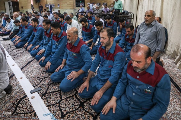 رونمایی از لوح فشرده ترتیل کامل قرآن در بیمارستان خاتم‌الانبیاء(ص)