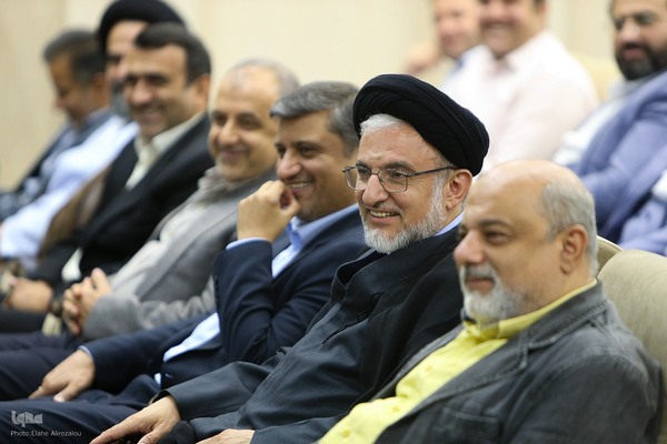 برپایی محفل قرآنی به مناسبت هفته وقف