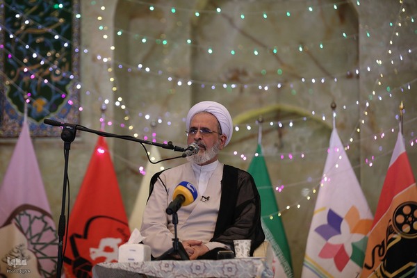 ششمین دوره عمامه گذاری و تکریم حفاظ قرآن مدرسه علمیه دارالسلام تهران