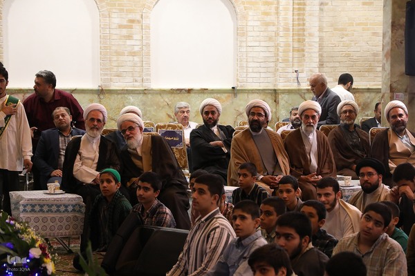 ششمین دوره عمامه گذاری و تکریم حفاظ قرآن مدرسه علمیه دارالسلام تهران