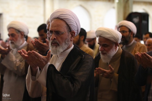 ششمین دوره عمامه گذاری و تکریم حفاظ قرآن مدرسه علمیه دارالسلام تهران