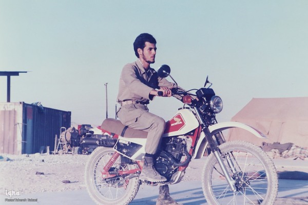 مسعود نیرومند، معلم و قاری قرآن و رزمنده دفاع مقدس