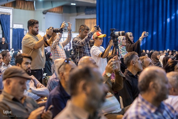 مراسم سراسری مهمانی لاله‌ها