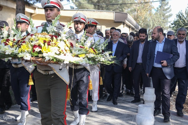 مراسم سراسری مهمانی لاله‌ها
