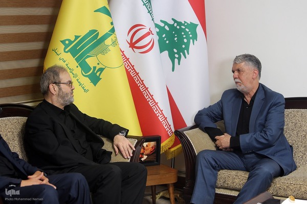 حضور مسئولان و شخصیت‌های سیاسی در دفتر حزب‌الله