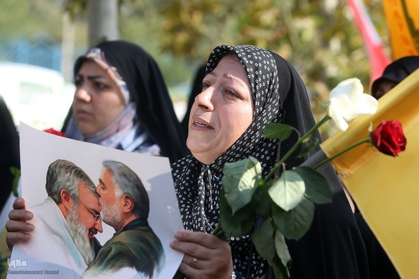 اجتماع مردمی زنان ایرانی در همدلی با بانوان لبنانی