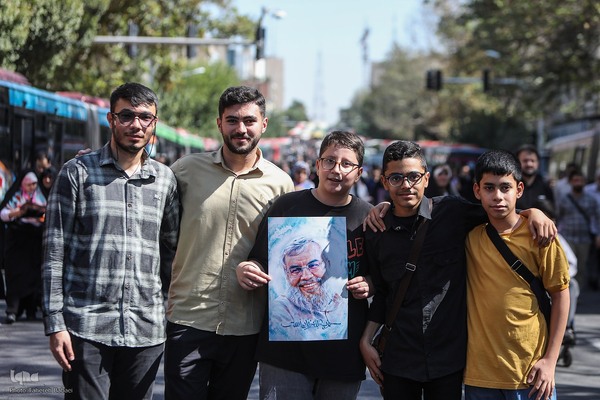 حضور پرشور مردم در نماز جمعه تهران