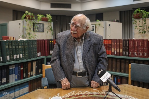 سیدفتح‌الله مجتبایی