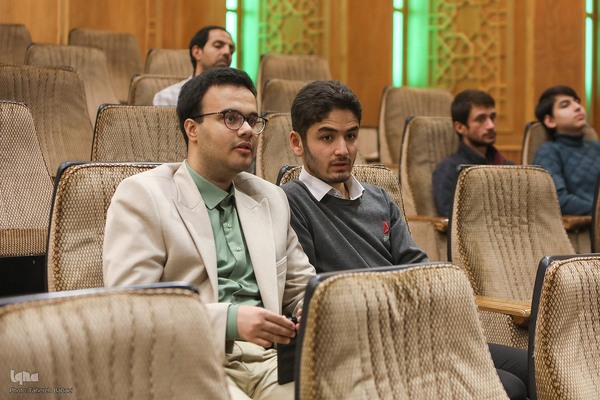 محفل «سرشناسان بهشت» برگزار شد