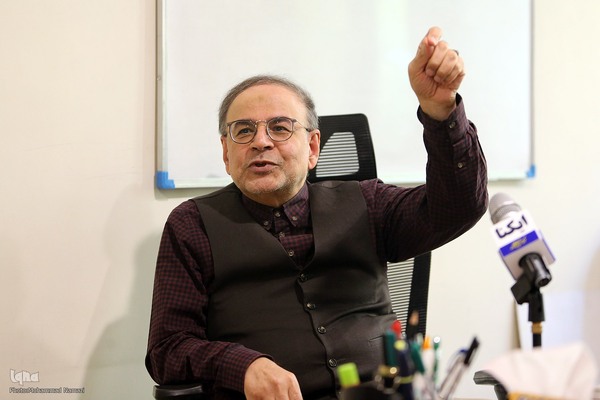 حمید وحید دستجردی