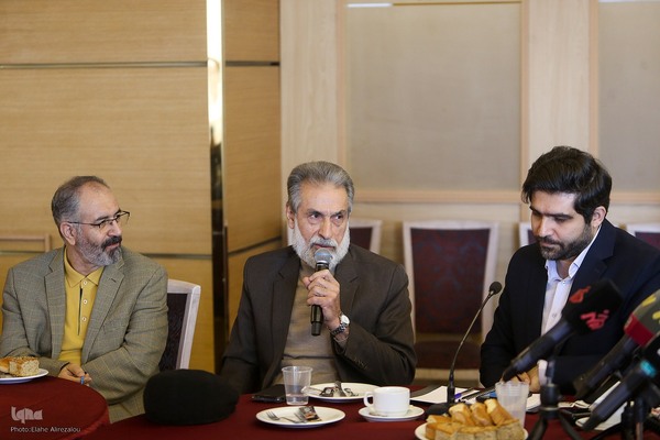 قلم‌های آسمانی