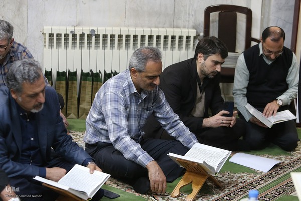 محفل ختم قرآن کریم و تجلیل از خادمان قرآن جهاددانشگاهی