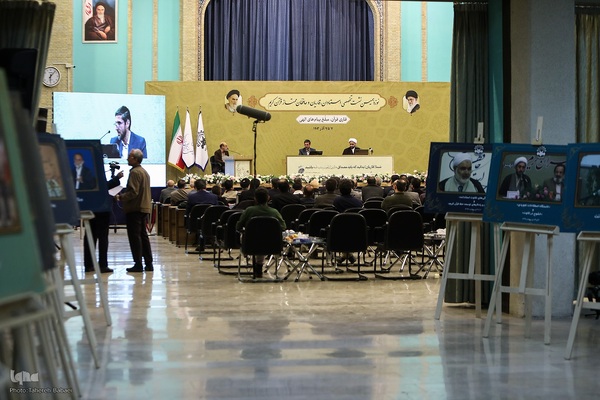 افتتاحیه نوزدهمین نشست تخصصی استادان، قاریان و حافظان ممتاز قرآن کریم