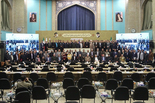 مراسم اختتامیه نشست استادان، قاریان و حافظان قرآن