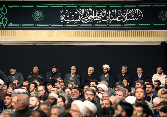 اولین شب مراسم عزاداری حضرت فاطمه‌زهرا (س) در حسینیه امام خمینی(ره)