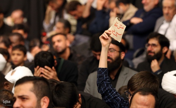 اولین شب مراسم عزاداری حضرت فاطمه‌زهرا (س) در حسینیه امام خمینی(ره)