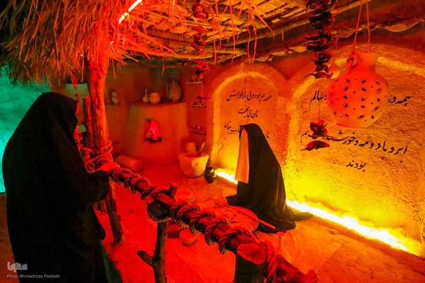 بیستمین سال یادمان یاس کبود در دیار فاطمیون