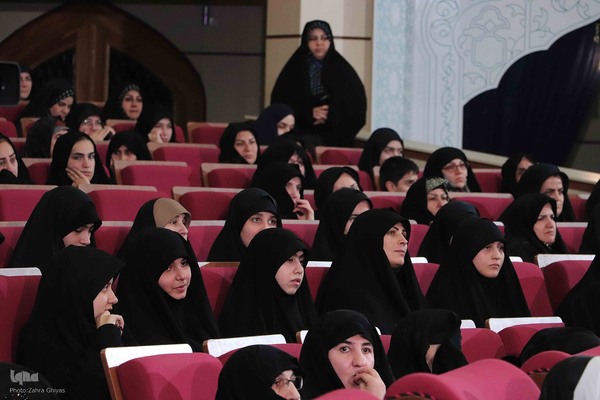 مراسم اختتامیه بخش نغمات بانوان چهل و هفتمین دوره مسابقات سراسری قرآن کریم در مصلی تبریز برگزار شد.