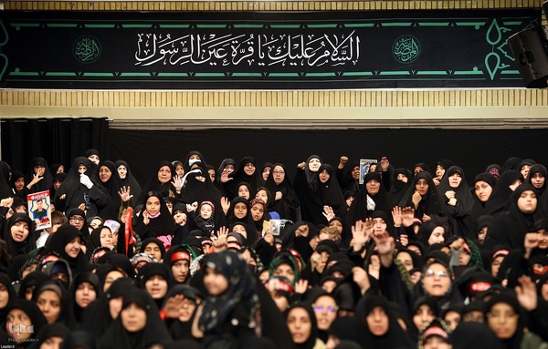 دومین شب مراسم عزاداری حضرت فاطمه‌زهرا (س) در حسینیه امام خمینی(ره)