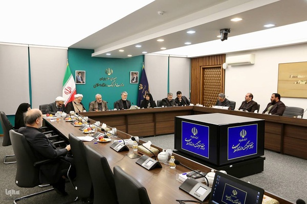 دیدار اعضای سیاستگذاری شانزدهمین همایش بین‌المللی بانوان قرآن‌پژوه با وزیر ارشاد