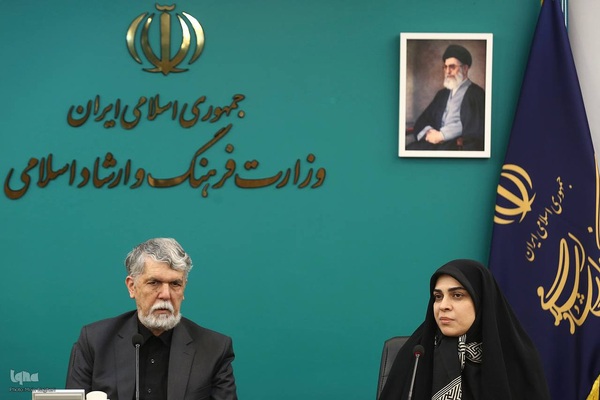 دیدار اعضای سیاستگذاری شانزدهمین همایش بین‌المللی بانوان قرآن‌پژوه با وزیر ارشاد