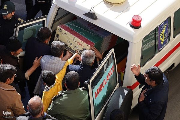 تشییع پیکرهای مطهر شهدای گمنام در شهرکرد