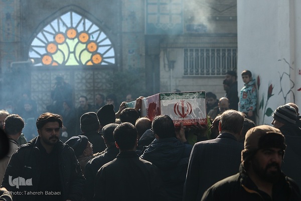 تشییع پیکرهای مطهر شهدای گمنام در تهران